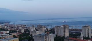 QR Apartment for Family, Couples, and Friends stay in Rijeka - Rijeka - 4