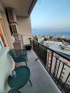 QR Apartment for Family, Couples, and Friends stay in Rijeka - Rijeka - 5