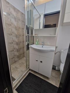 City Center Apartment - Bucharest - 3
