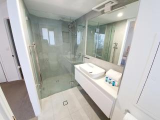 Pandanus Shores Kings Beach - 3