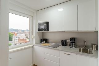 Elegant Tour As studio Gilly with open views and a balcony in the center Ljubljana - 3