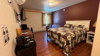 Denali Rainbow Village RV Park and Motel - McKinley Park - 3
