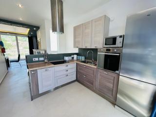 Hillview Duplex Penthouse - 8