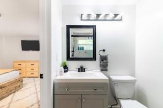 Renovated 3B 2BA, oasis yard Hot tub - Apollo Beach - 2