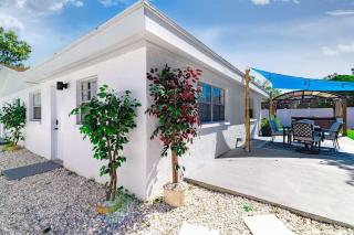 Renovated 3B 2BA, oasis yard Hot tub - Apollo Beach - 5