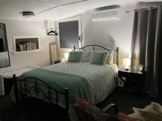 Orange Tree Cottage - garden hideaway - Whanganui - 5