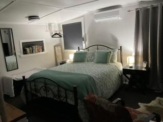 Orange Tree Cottage - garden hideaway - Whanganui - 6