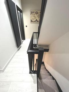 Farsley Cottage - Farsley - 2