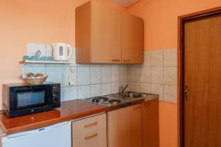 Apartments with a parking space Vir - 21523 - 6