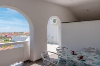 Apartments with a parking space Vir - 21523 - Vir - 1