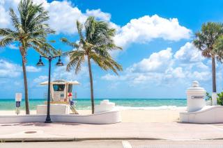 Oakland Oasis, HEATED pool, 2 King Beds, Game Room, BEACH 2.5 miles - Fort Lauderdale - 8