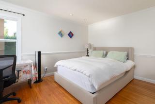 3BR Home Near Stanford Great Back Yard King Bed - Menlo Park - 4
