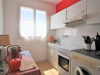 Appartement lumineux pour famille à Royan, quartier calme près du marché, balcon et parking gratuit - FR-1-738-26 - Royan - 7