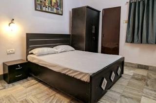 Green River Homestay 2BHK Fully furnished flat. - Varanasi - 2