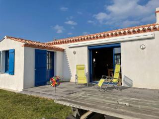 Charmante maison 4 pers. à 200m plage et port, terrasse, TV, ménage inclus - FR-1-224B-199 - Noirmoutier-en-l'lle - 0