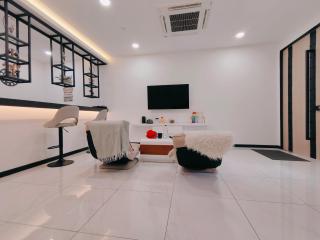 C Boutique Townhouse Station 18 Ipoh By irainbow - Ipoh - 2