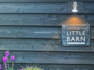 The Little Barn - Hoxne - 3