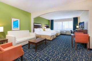 Holiday Inn Express Hotel and Suites Monahans I-20 by IHG - Monahans - 3