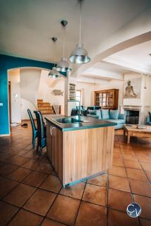 Villa le Thor Piscine Billard Sauna et Jacuzzi - Le Thor - 1