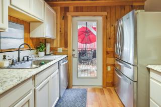 Fire Pit, Deck and Grill Cozy Twain Harte Cabin! - Twain Harte - 2