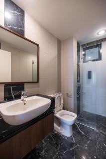 Family Seaview Suite with 3 Rooms by The Only Bnb - Tanjong Tokong - 6