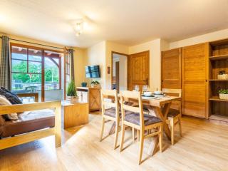 Appartement de prestige en hyper centre avec piscine, sauna et parking sécurisé - FR-1-296-422 - Saint-Lary-Soulan - 8