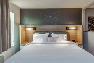 SpringHill Suites Anchorage Midtown - 4