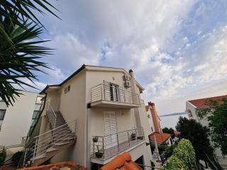 Apartment NiNa - Baška Voda - 1