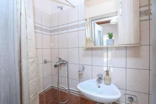 Nicola’s house - 3