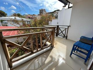 Giritli Rum Meyhanesi & Butik Otel - Karaburun - 8