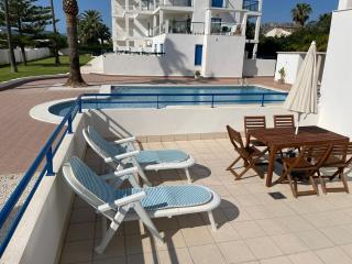 apartamento 4 personas, amplias terrazas y 2OO mt de la playa - Denia - 9