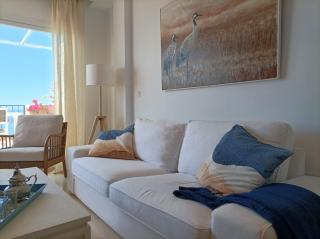 Carvajal Beach Seaview Apartment - 4