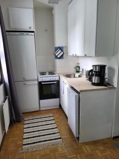 Beautiful studio - easy check-in, free parking & wifi - 8