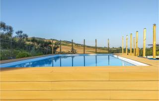 Amazing Home In Civitaquana - 9