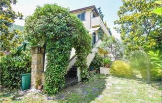 4 Bedroom Lovely Apartment In Nerola - Nerola - 9