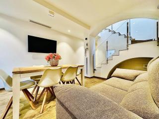 Nineta - CostaBravaSi - Sant Feliu de Guíxols - 8