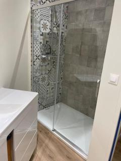 Maison 5 chambres 3sdb en ville avec piscine - Périgueux - 9