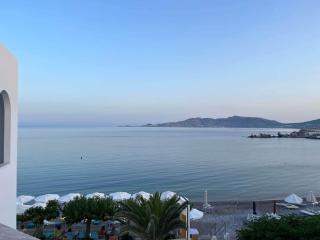 Haraki Bay Hotel and Luxury Apartments - Haraki - 9