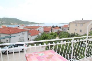 Apartments Ada - Primošten - 0