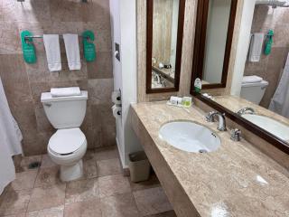 Holiday Inn Merida by IHG - Mérida - 1