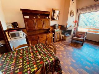2 pièces cabine sans prétention avec balcon et parking - FR-1-459-47 - La Clusaz - 7