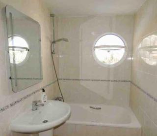 Vibrant central Albir pad - 3