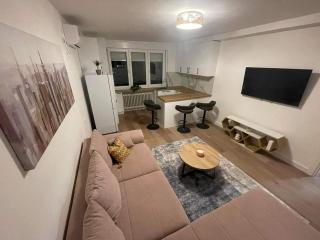 Promenada Apartment - Novi Sad - 3