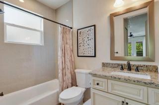 3BD 3BA - Garage - Pet friendly - Balcony - Lido Beach - Downtown - 1