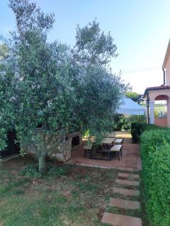 Spacious apartment with parking&garden - Marčana - 2