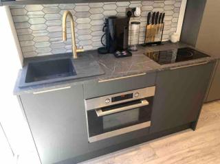 Lux Private Entrance 1 bed Studio - Free Parking - ideal for COOP Live, MCR City Centre, Salford Royal Hospital & Buile Hill Mansion wedding venue - 6