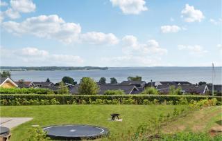 4 Bedroom Stunning Home In Sjølund - 6