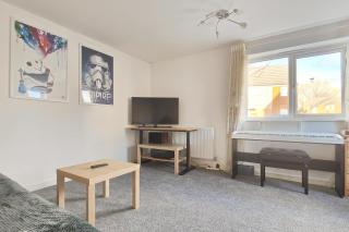 The Metcombe - Holiday Home With Free Parking 10 Minutes Walk To Etihad Stadium & Coop Live Arena - Manchester - 3