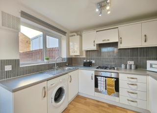The Metcombe - Holiday Home With Free Parking - 10 Minutes Walk To Coop Live Arena & Etihad Stadium - 9