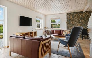 5 Bedroom Nice Home In Hadsund - Hadsund - 9